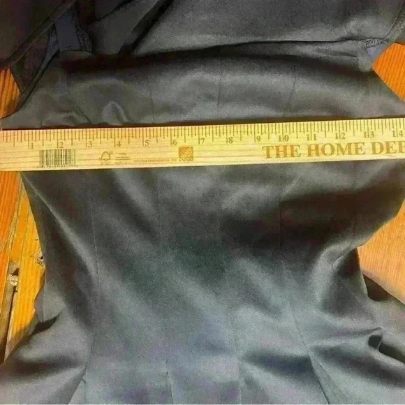 Halston Fit and Flare Pleated Dress Size 2 Navy Special Occasion Semi Formal - Picture 13 of 15